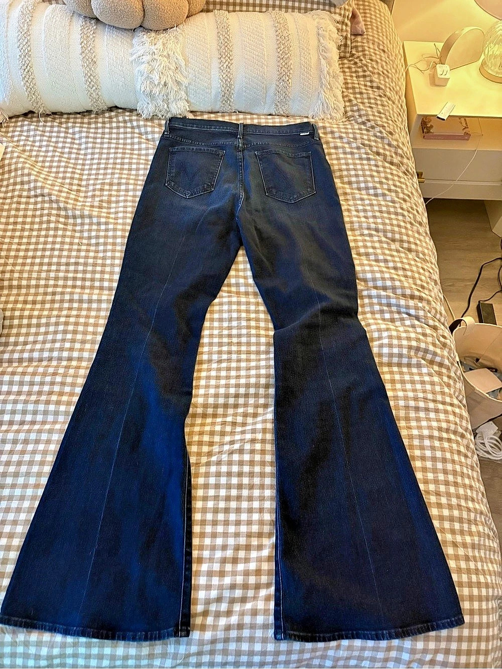 Mother The Weekender Flare Jeans Women's Blue Flare Jeans Like New - Picture 2 of 2